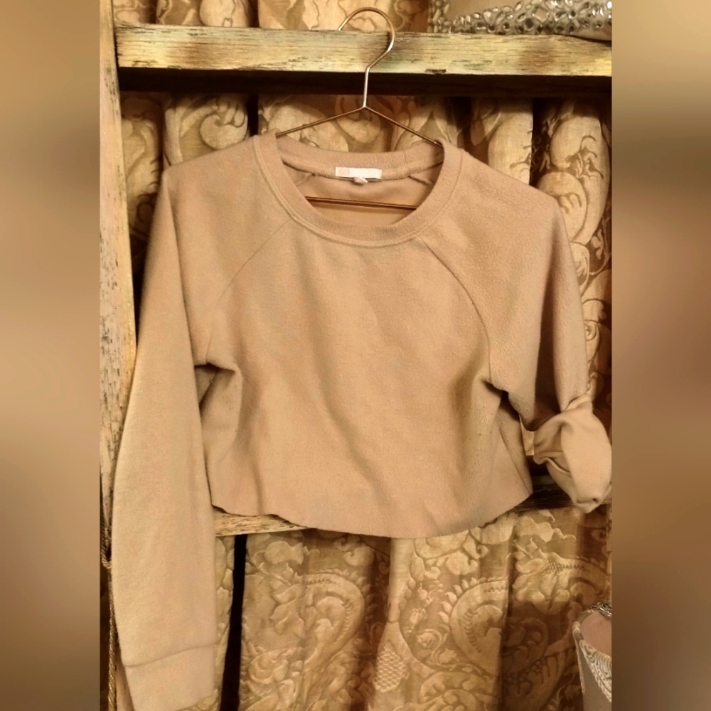 Crop sweatshirt